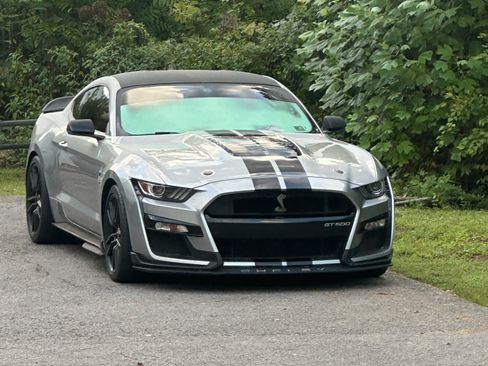 Used 2020 Ford Mustang Shelby GT500 w/ Technology Package RWD image 1