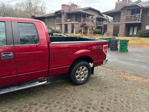 Used 2014 Ford F150 XLT w/ Equipment Group 302A Luxury image 10