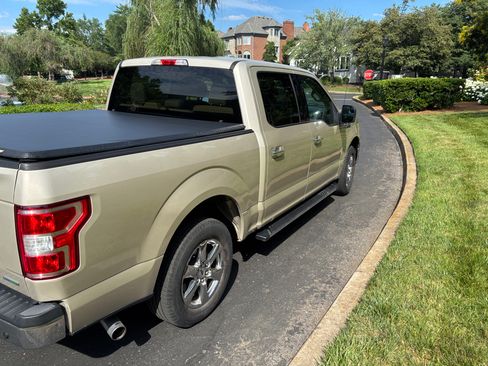 Used 2018 Ford F150 XLT w/ Equipment Group 302A Luxury RWD image 8