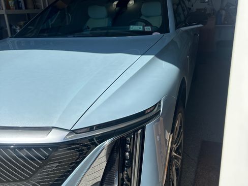 Used 2024 Cadillac Lyriq Luxury w/ LPO, Floor Liner Package image 4