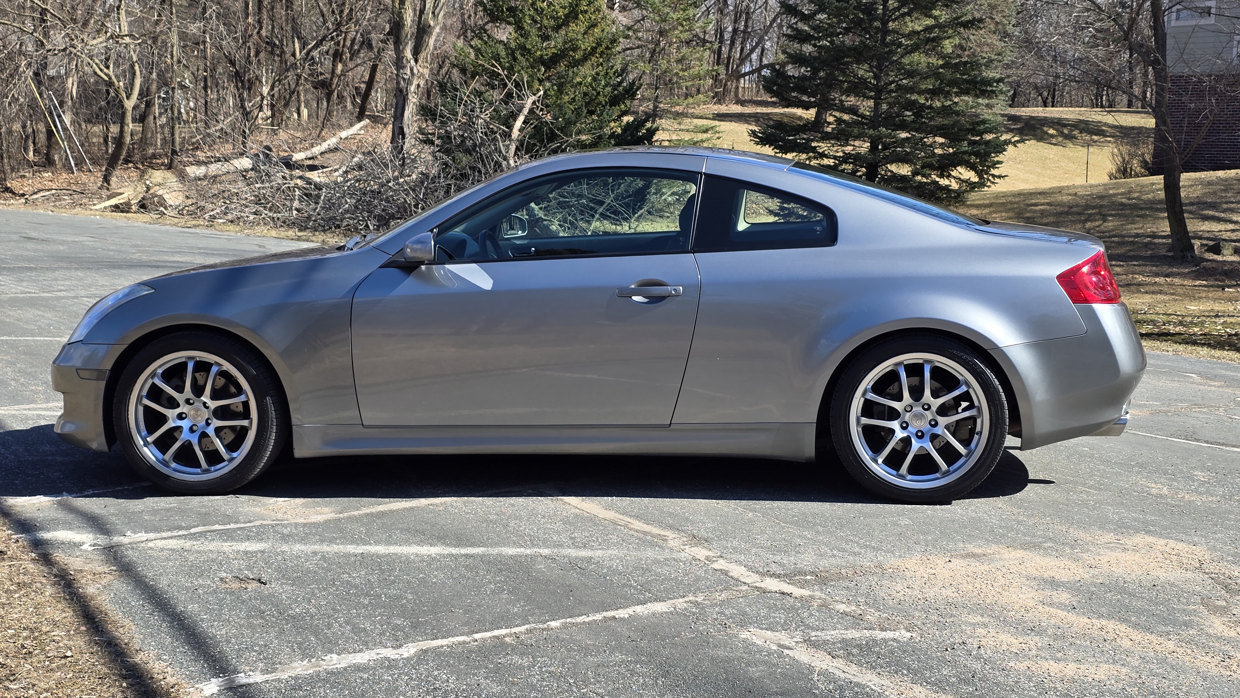 Used 2007 INFINITI G35 Coupe w/ Premium Pkg RWD image 10