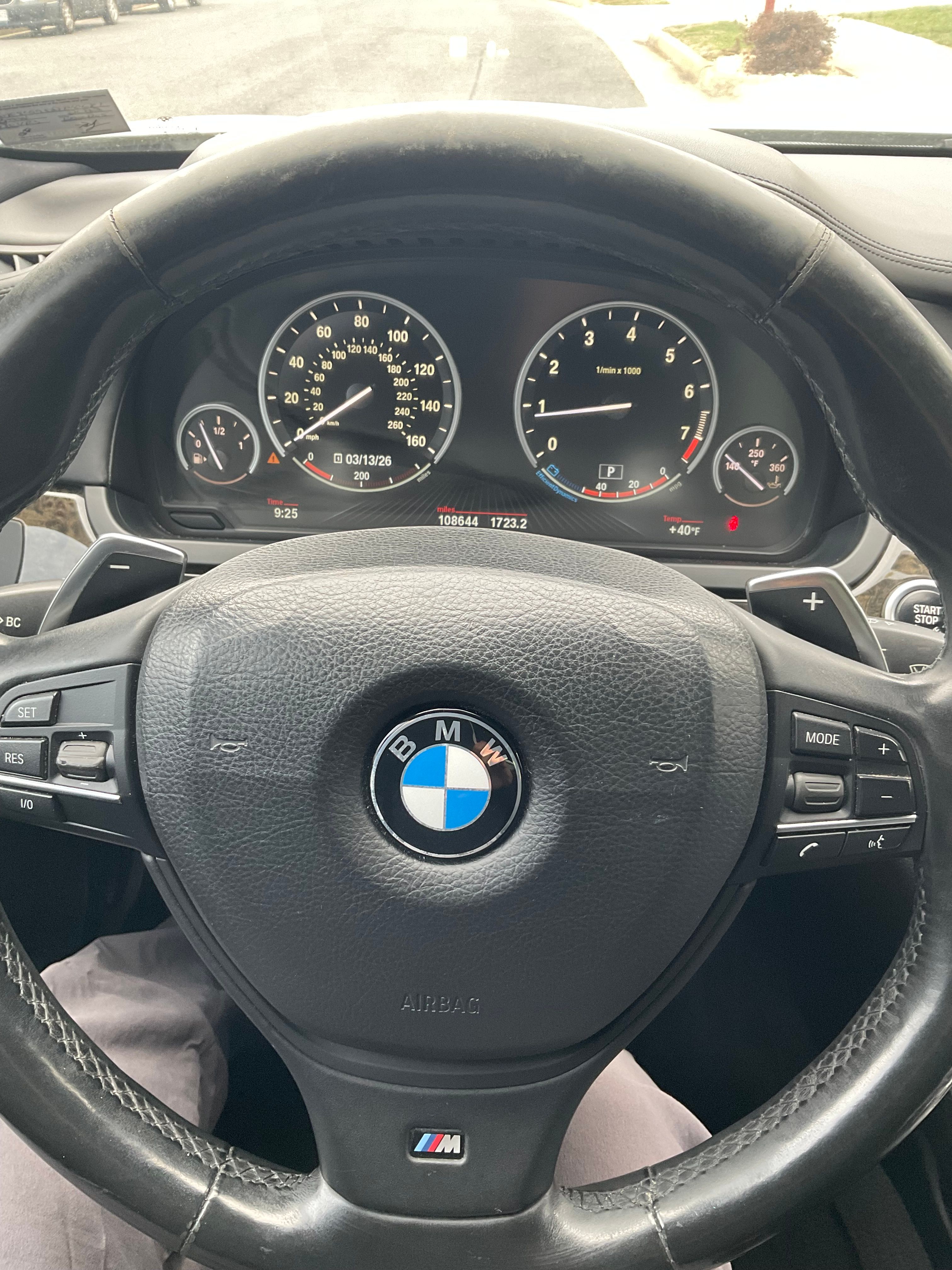 Used 2013 BMW 750Li xDrive AWD/4WD image 28