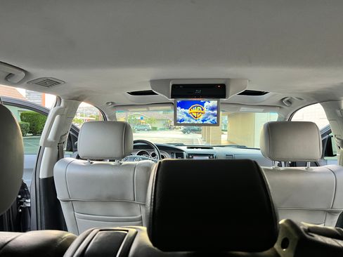 Used 2014 Toyota Sequoia Limited image 17