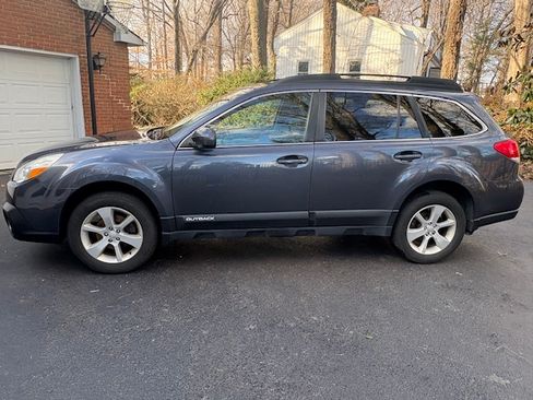 Used 2014 Subaru Outback 2.5i Premium w/ Popular Package #1A image 11