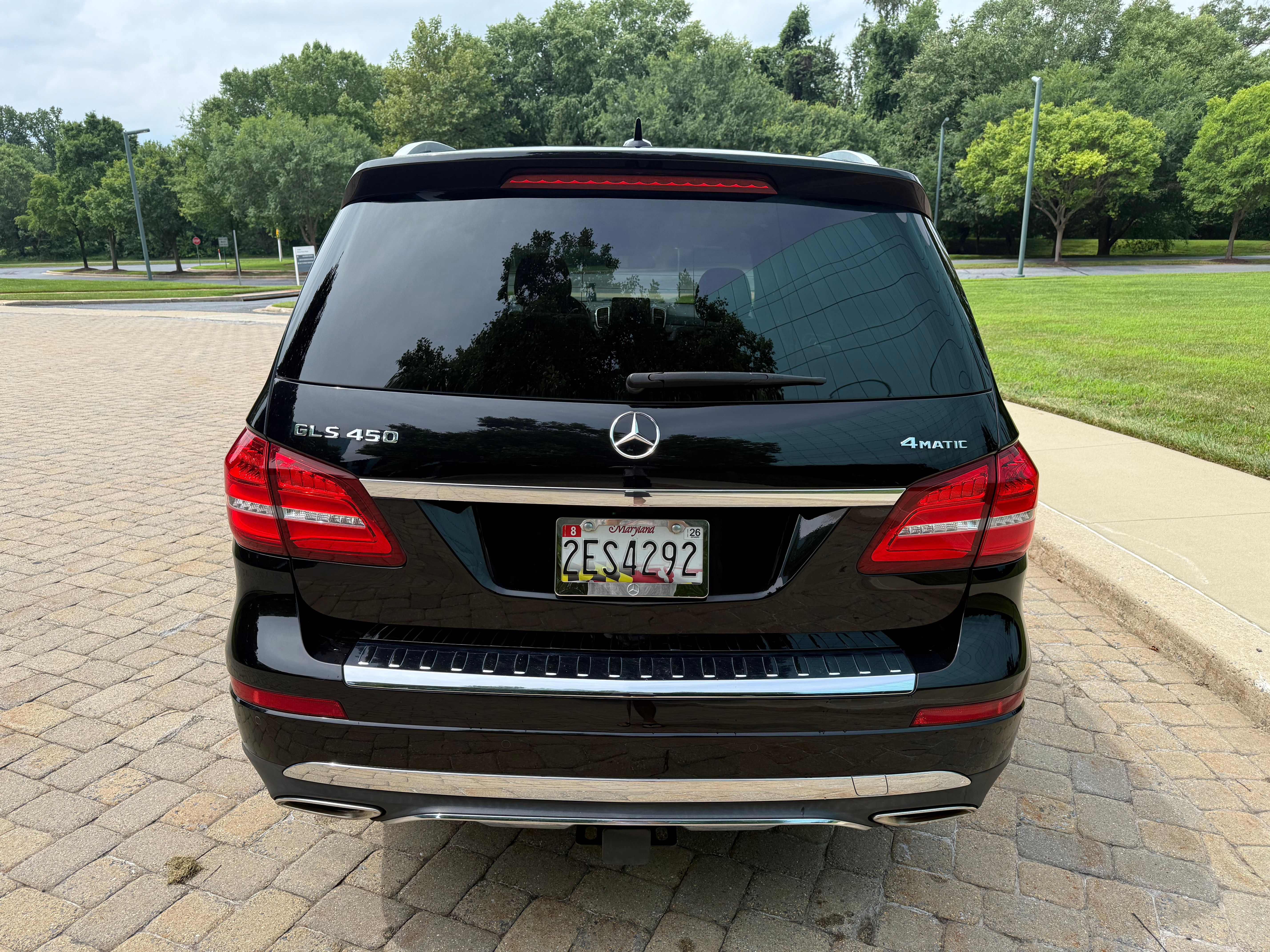 Used 2017 Mercedes-Benz GLS 450 4MATIC image 5