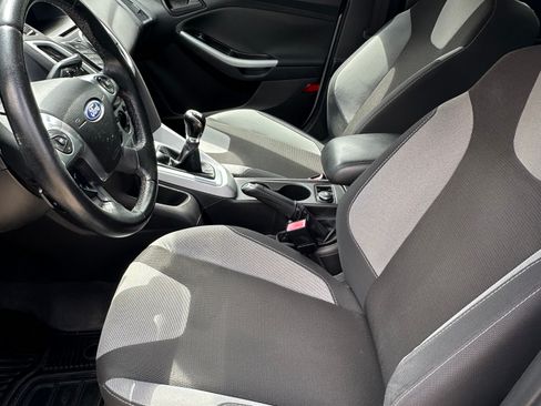 Used 2012 Ford Focus SE w/ SE Sport Pkg FWD image 14