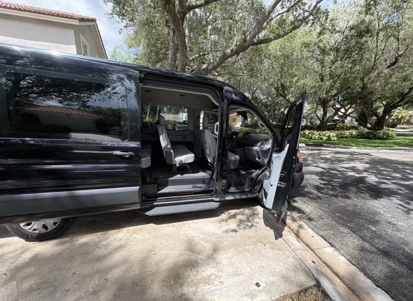 Used 2016 Ford Transit 350 XLT RWD image 13
