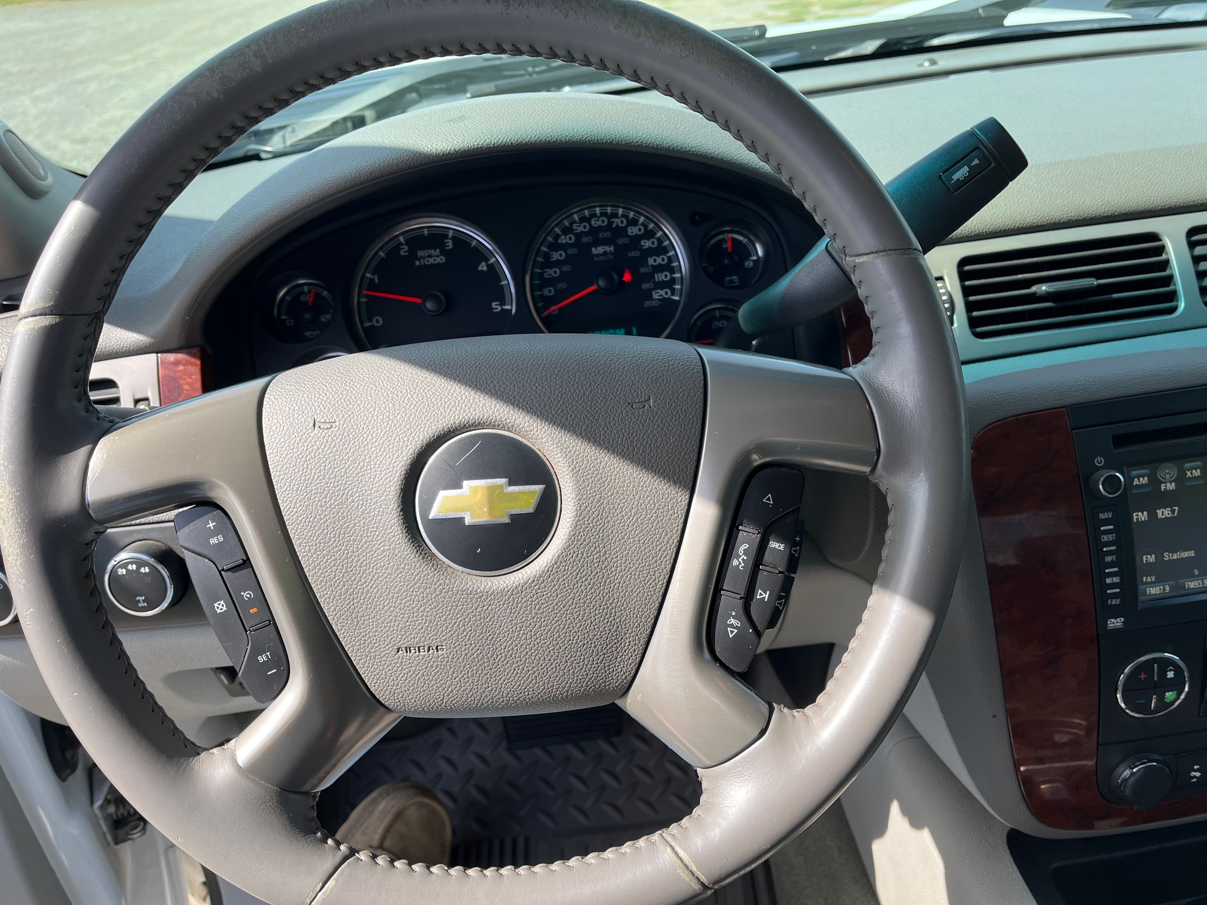 Used 2012 Chevrolet Silverado 3500 LTZ w/ LTZ Plus Package AWD/4WD image 5
