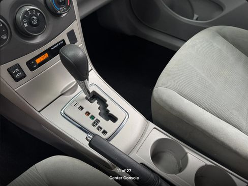 Used 2011 Toyota Corolla S image 13