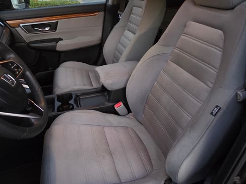 Used 2017 Honda CR-V EX image 5