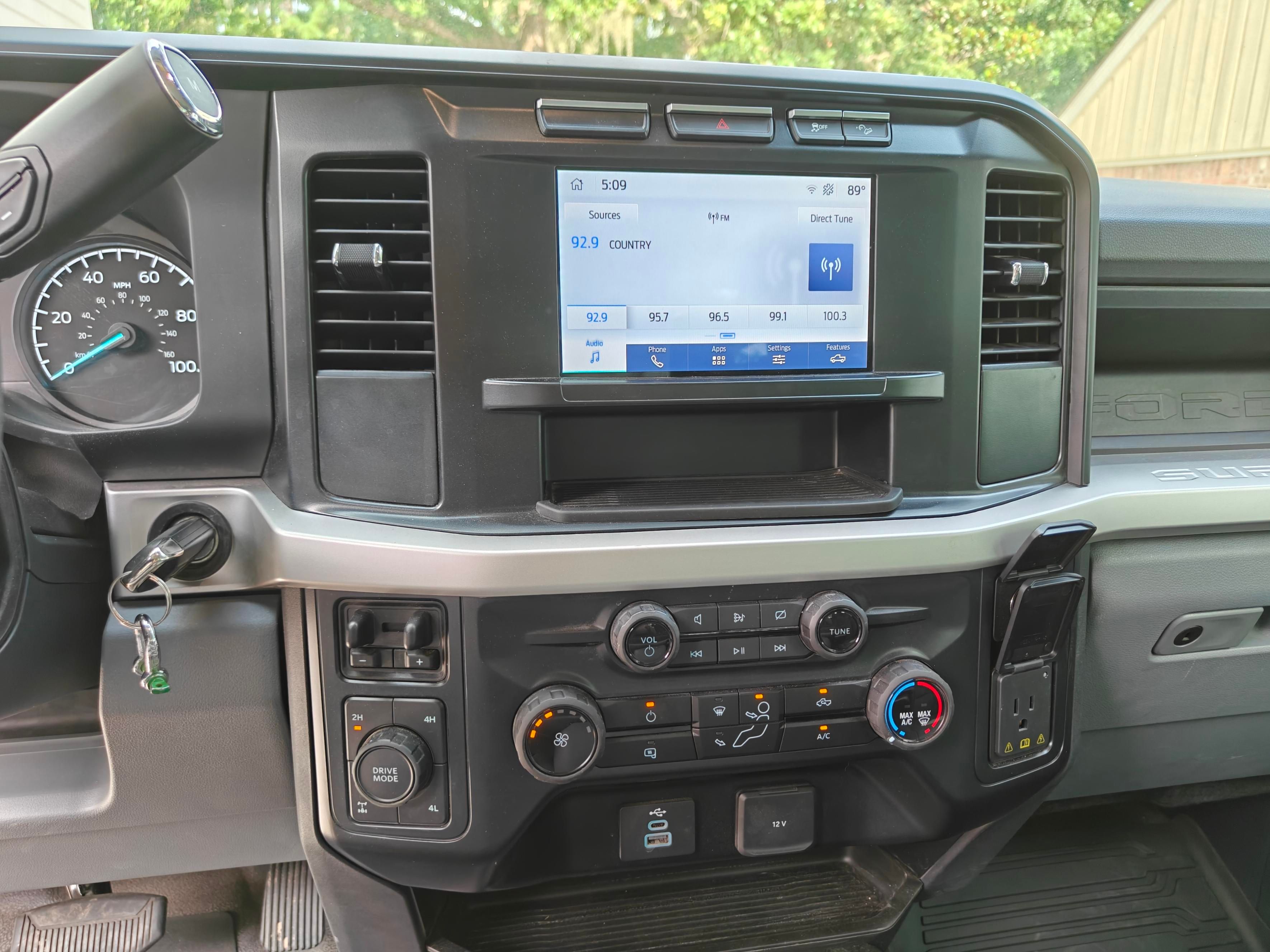 Used 2024 Ford F250 XL w/ FX4 Off-Road Package AWD/4WD image 21
