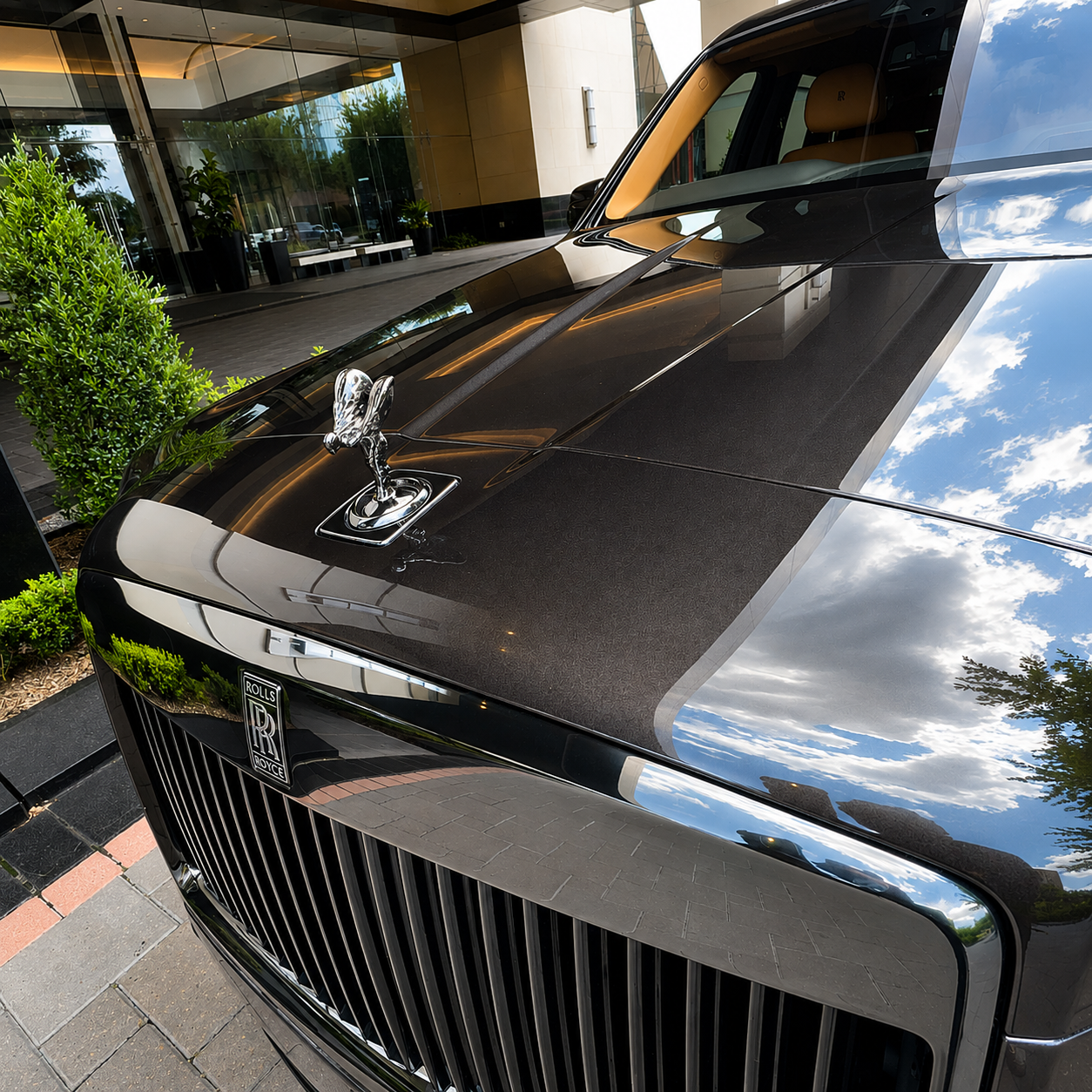 Used 2021 Rolls-Royce Cullinan Black Badge AWD/4WD image 10