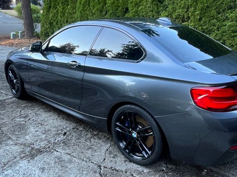 Used 2018 BMW M240i M240i Coupe 2D image 4