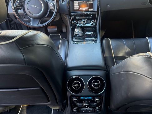 Used 2015 Jaguar XJ L Portfolio image 19