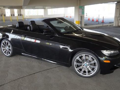 Used 2010 BMW M3 Convertible image 14