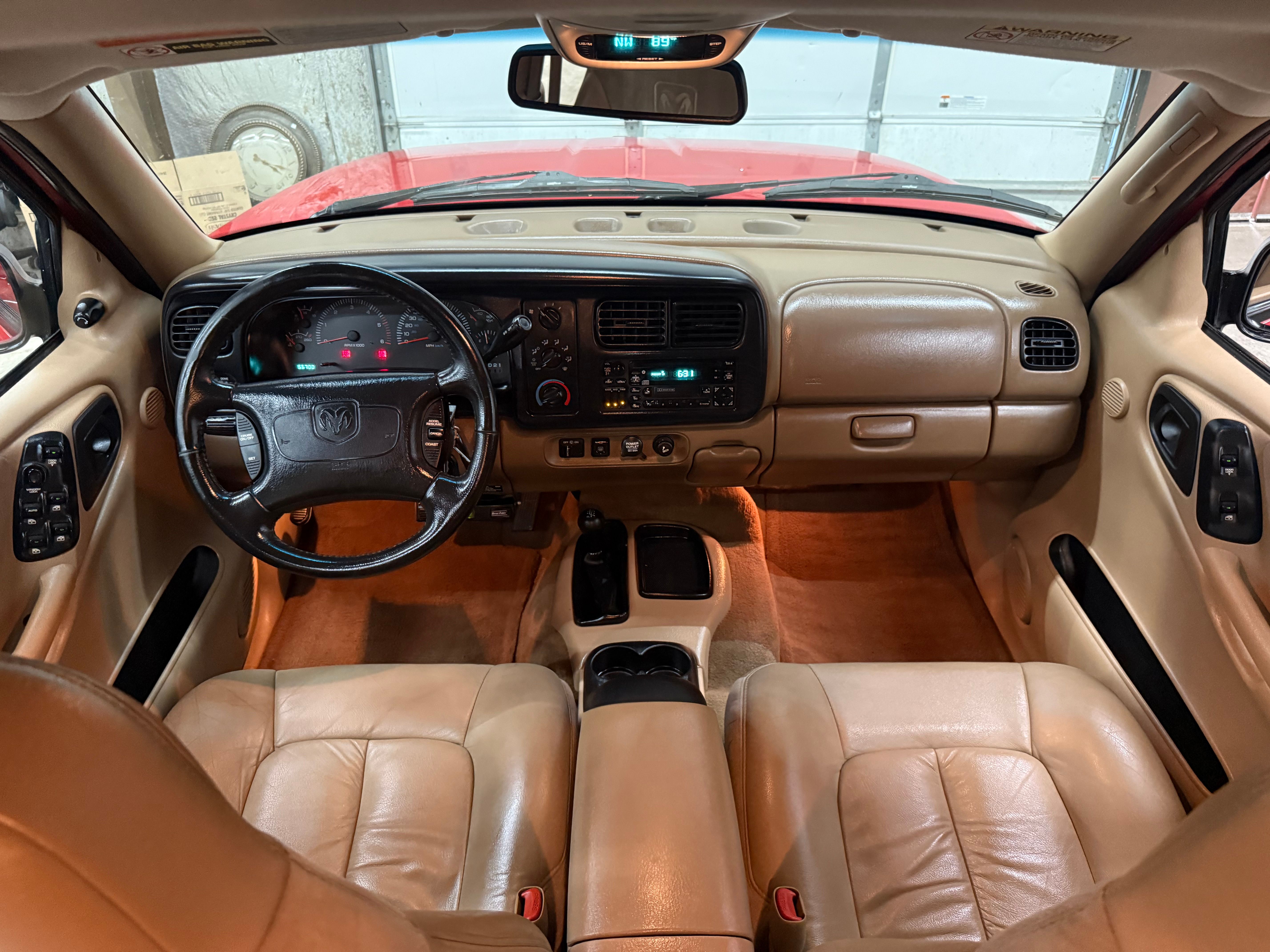 Used 1999 Dodge Durango 4WD image 30