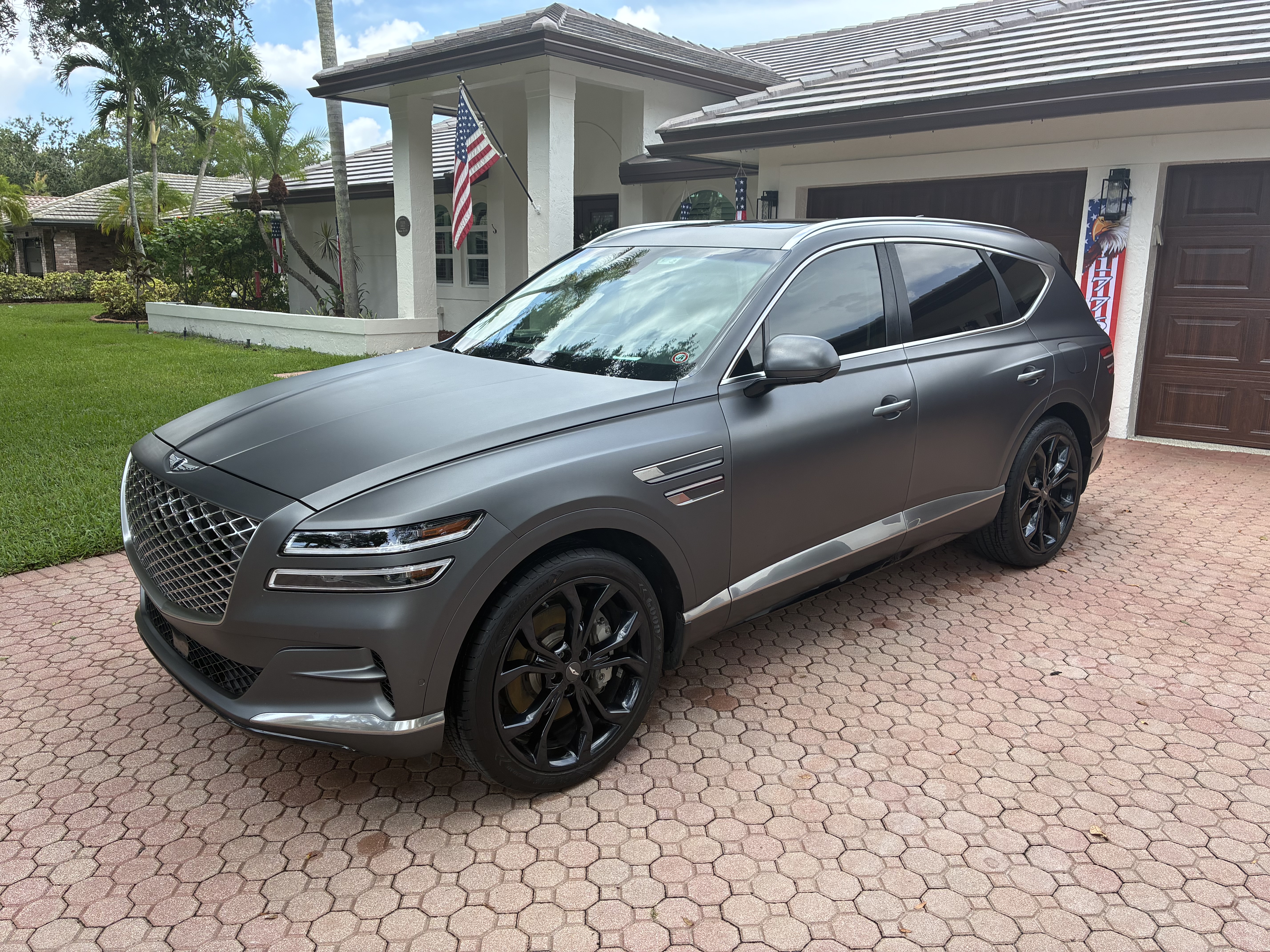 Used 2022 Genesis GV80 3.5T Prestige Signature AWD/4WD image 1