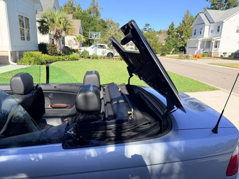 Used 2006 BMW 325Ci Convertible image 11