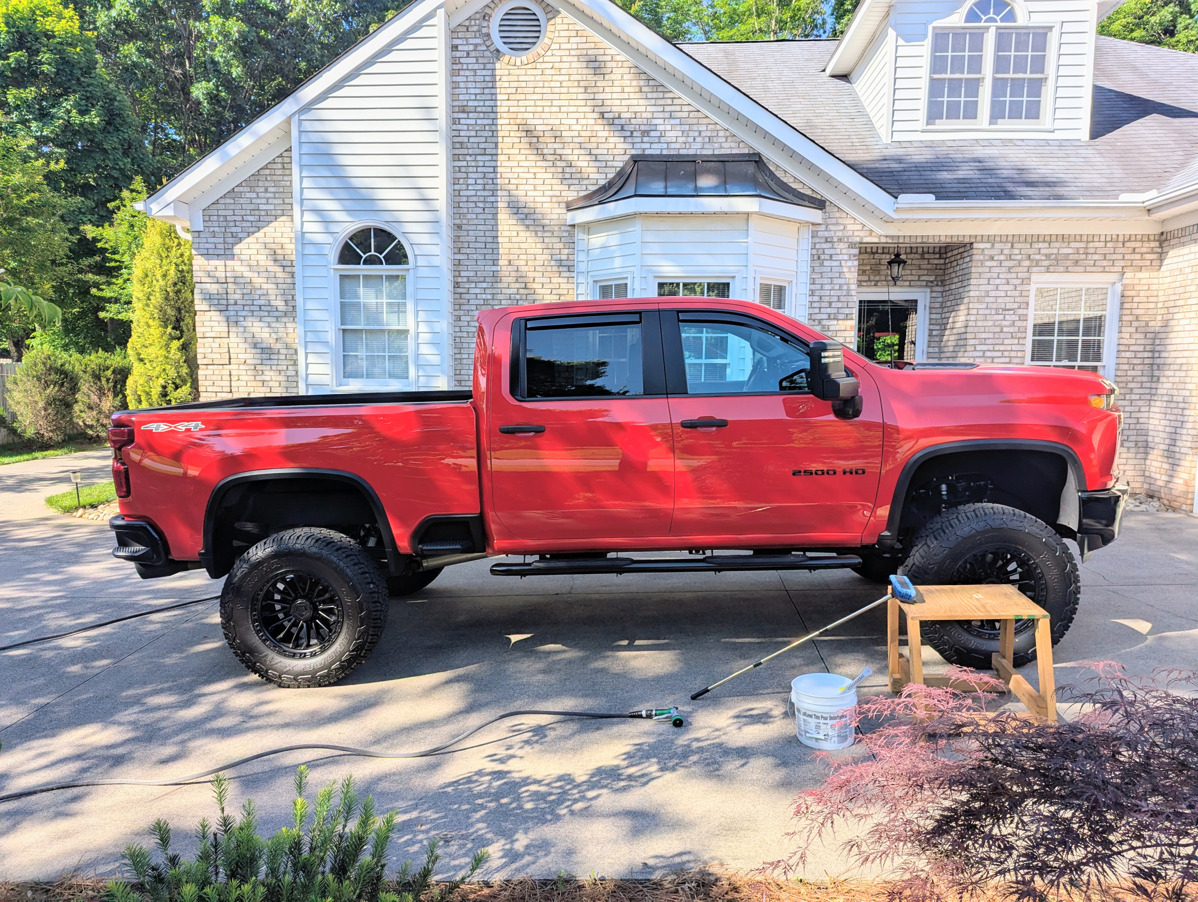 Used 2022 Chevrolet Silverado 2500 Custom w/ Custom Value Package AWD/4WD image 9