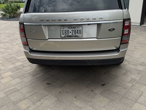 Used 2015 Land Rover Range Rover Supercharged image 7