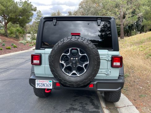 Used 2023 Jeep Wrangler Unlimited Rubicon w/ Cold Weather Group image 11