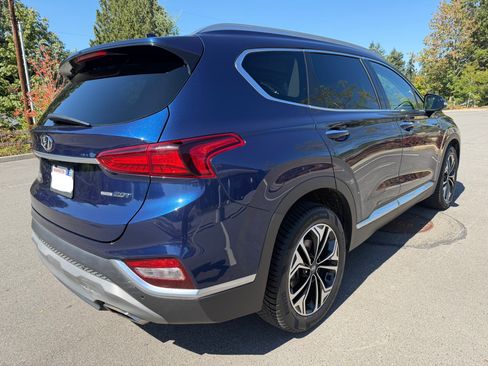 Used 2019 Hyundai Santa Fe AWD w/ Cargo Package image 8
