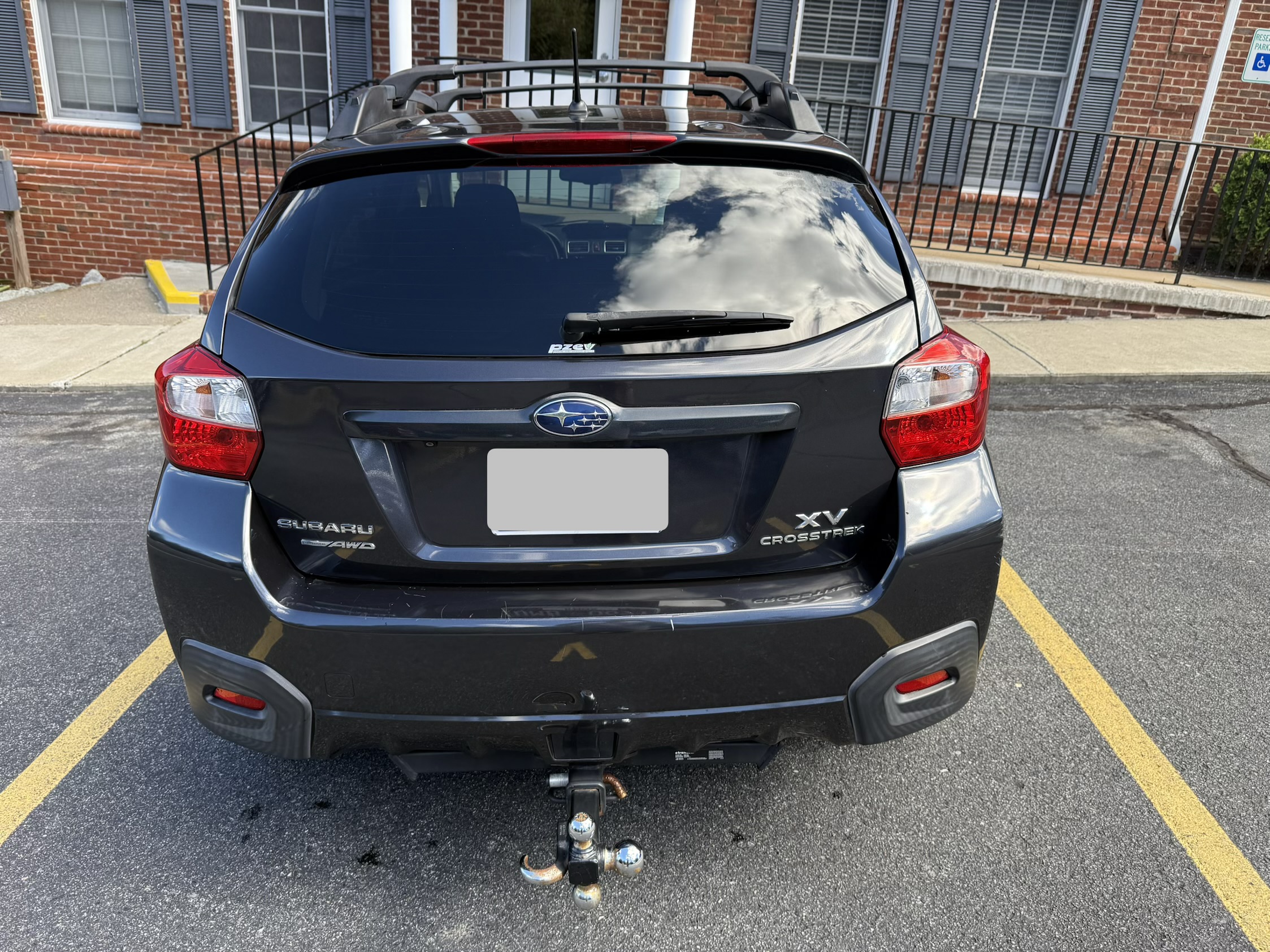 Used 2015 Subaru Crosstrek 2.0i Premium AWD/4WD image 2
