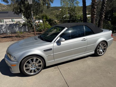 Used 2006 BMW M3 Convertible 2D image 13