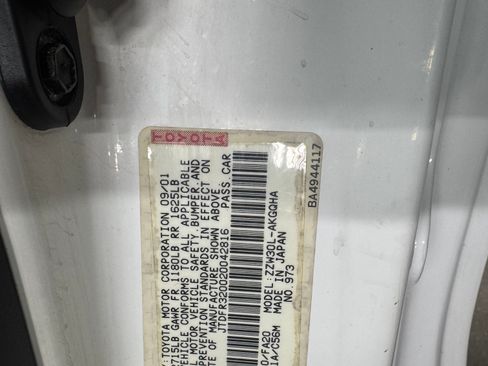 Used 2002 Toyota MR2 RWD image 23