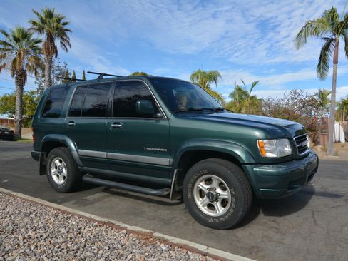 Used 1998 Isuzu Trooper S AWD/4WD image 5