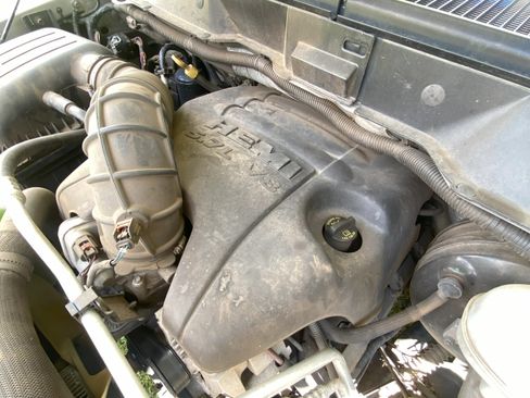 Used 2009 Dodge Ram 2500 Truck SXT image 27