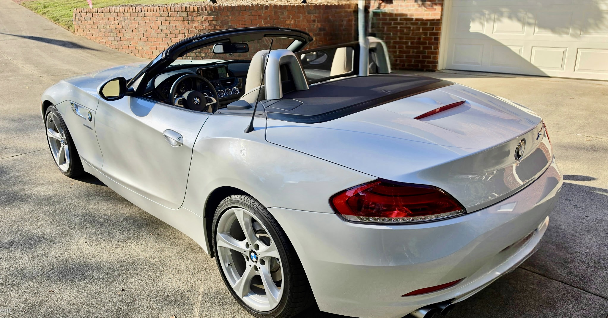 Used 2014 BMW Z4 sDrive28i RWD image 6