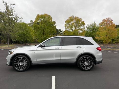 Used 2018 Mercedes-Benz GLC 43 AMG 4MATIC image 5