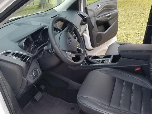 Used 2017 Ford Escape Titanium w/ Equipment Group 301A image 12