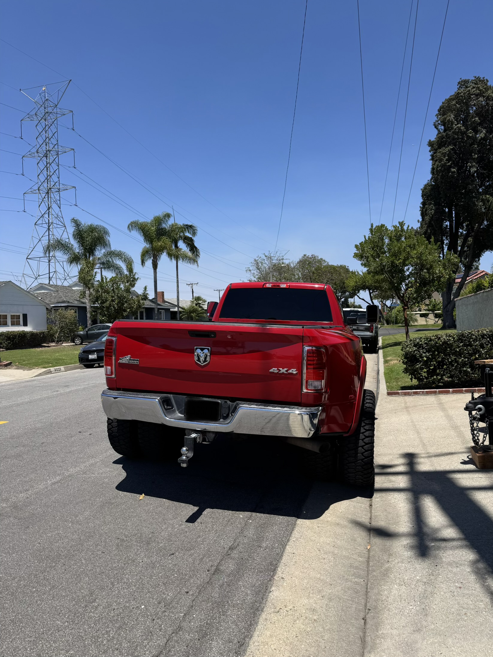 Used 2014 RAM 3500 SLT w/ Popular Equipment Group AWD/4WD image 4