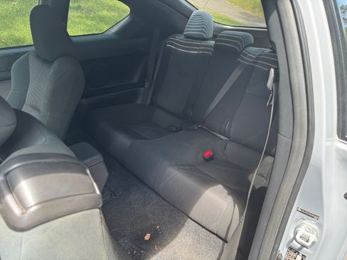 Used 2012 Scion tC FWD image 11