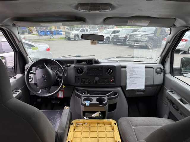 Used 2013 Ford E-250 and Econoline 250 w/ PWR Group RWD image 6