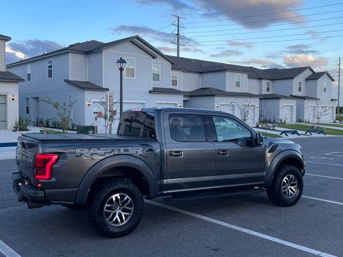Used 2018 Ford F150 Raptor w/ Equipment Group 802A Luxury image 28