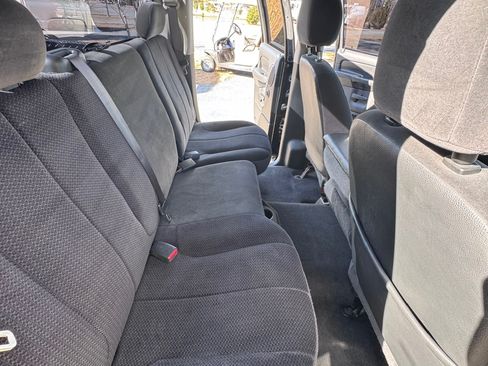 Used 2004 Dodge Ram 3500 Truck SLT w/ Sport Appearance Group image 16