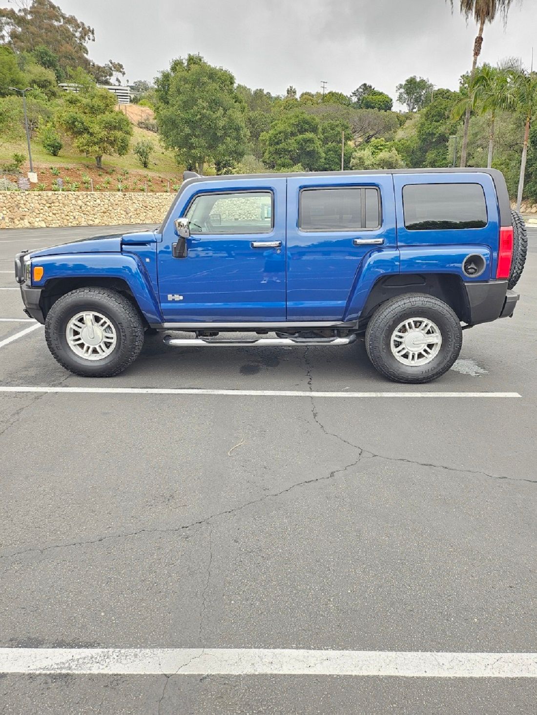 Used 2006 HUMMER H3 AWD/4WD image 1