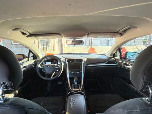 Used 2014 Ford Fusion SE image 15