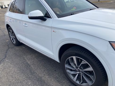 Used 2023 Audi Q5 2.0T Premium Plus w/ Premium Plus Package image 5