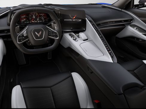 Used 2024 Chevrolet Corvette Stingray Convertible 2D image 19