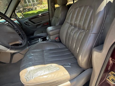 Used 2000 Jeep Grand Cherokee Limited AWD/4WD image 17