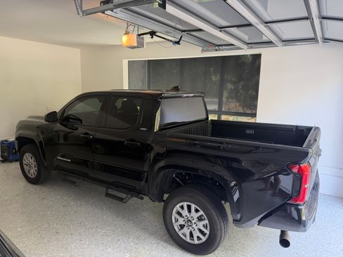 Used 2025 Toyota Tacoma SR5 AWD/4WD image 6