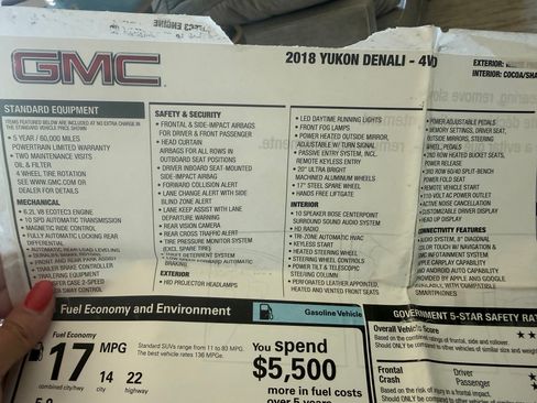 Used 2018 GMC Yukon Denali w/ Denali Ultimate Package AWD/4WD image 21