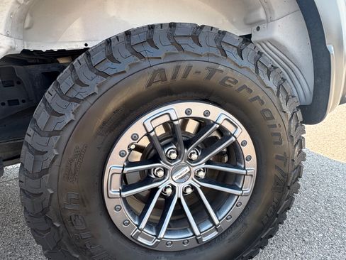 Used 2020 Ford F150 Raptor w/ Equipment Group 801A Mid AWD/4WD image 13