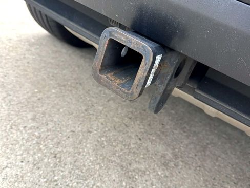 Used 2012 Volkswagen Touareg VR6 image 19