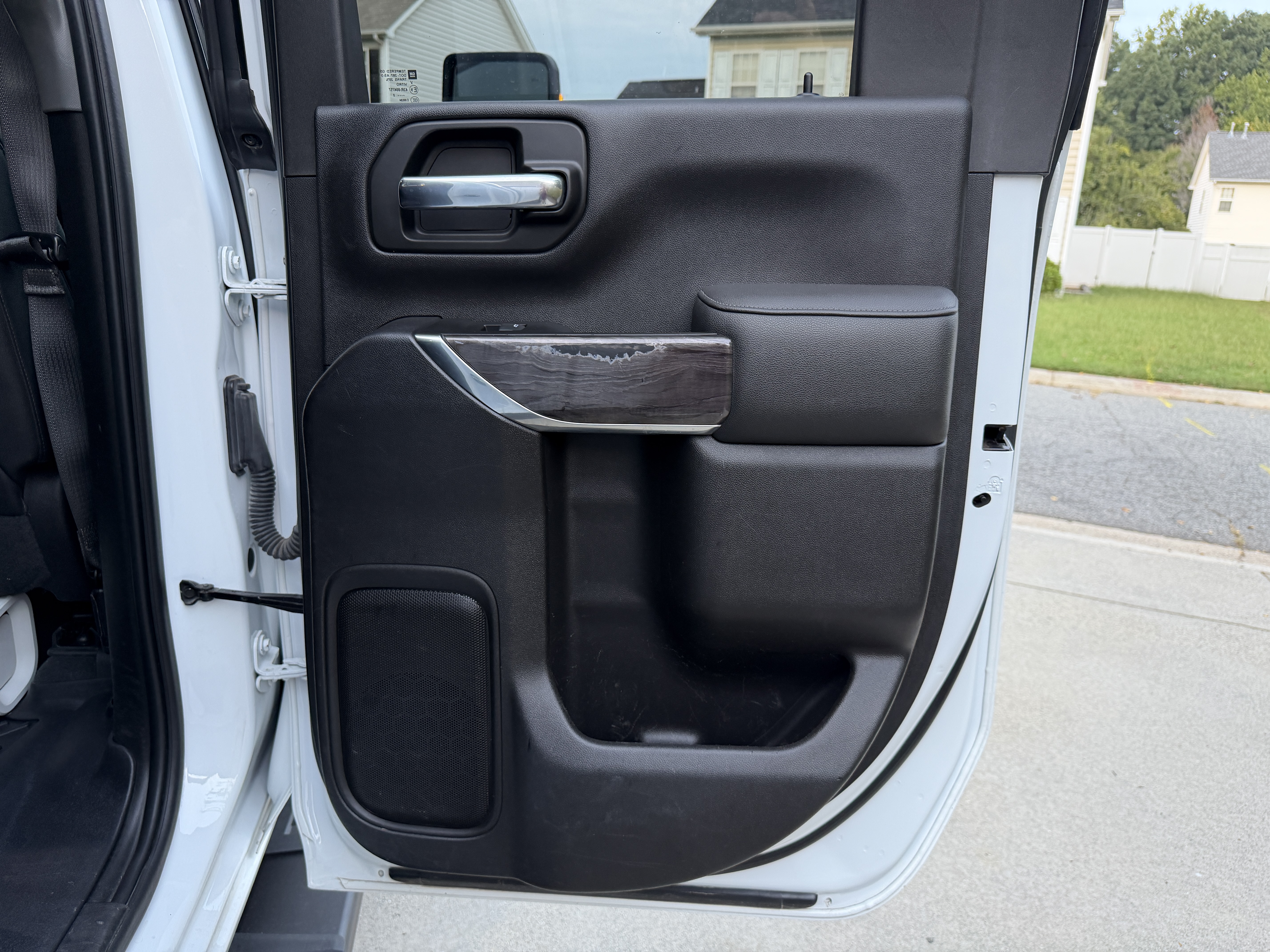 Used 2022 Chevrolet Silverado 2500 LTZ w/ Safety Package AWD/4WD image 13