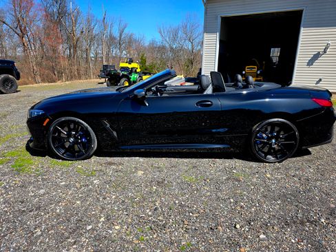 Used 2021 BMW M850i xDrive M850i xDrive Convertible 2D image 10